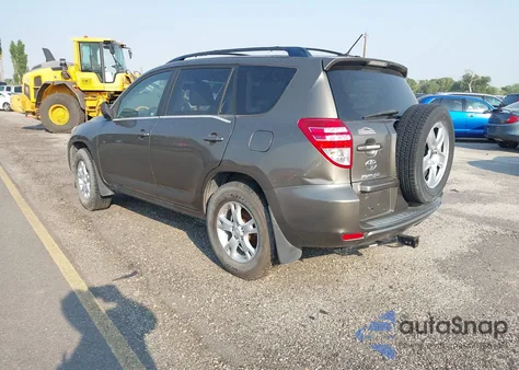 2011 Toyota Rav4 z USA, uszkodzony, nr VIN JTMBF4DV6BD042320